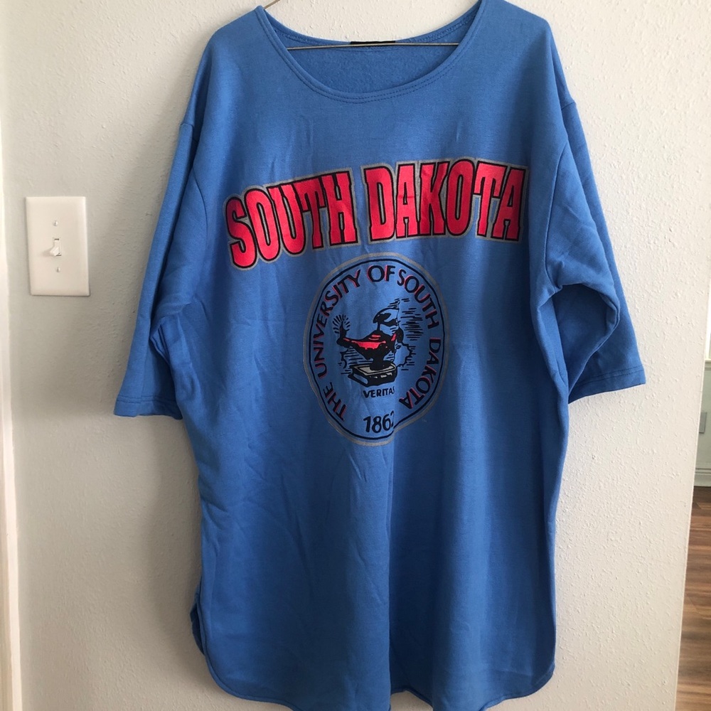 Vintage University of South Dakota Oversized Sweatshirt Tee NWT
